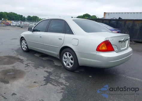2000 Toyota Avalon Xls из США, поврежденный, VIN 4T1BF28B3YU075445